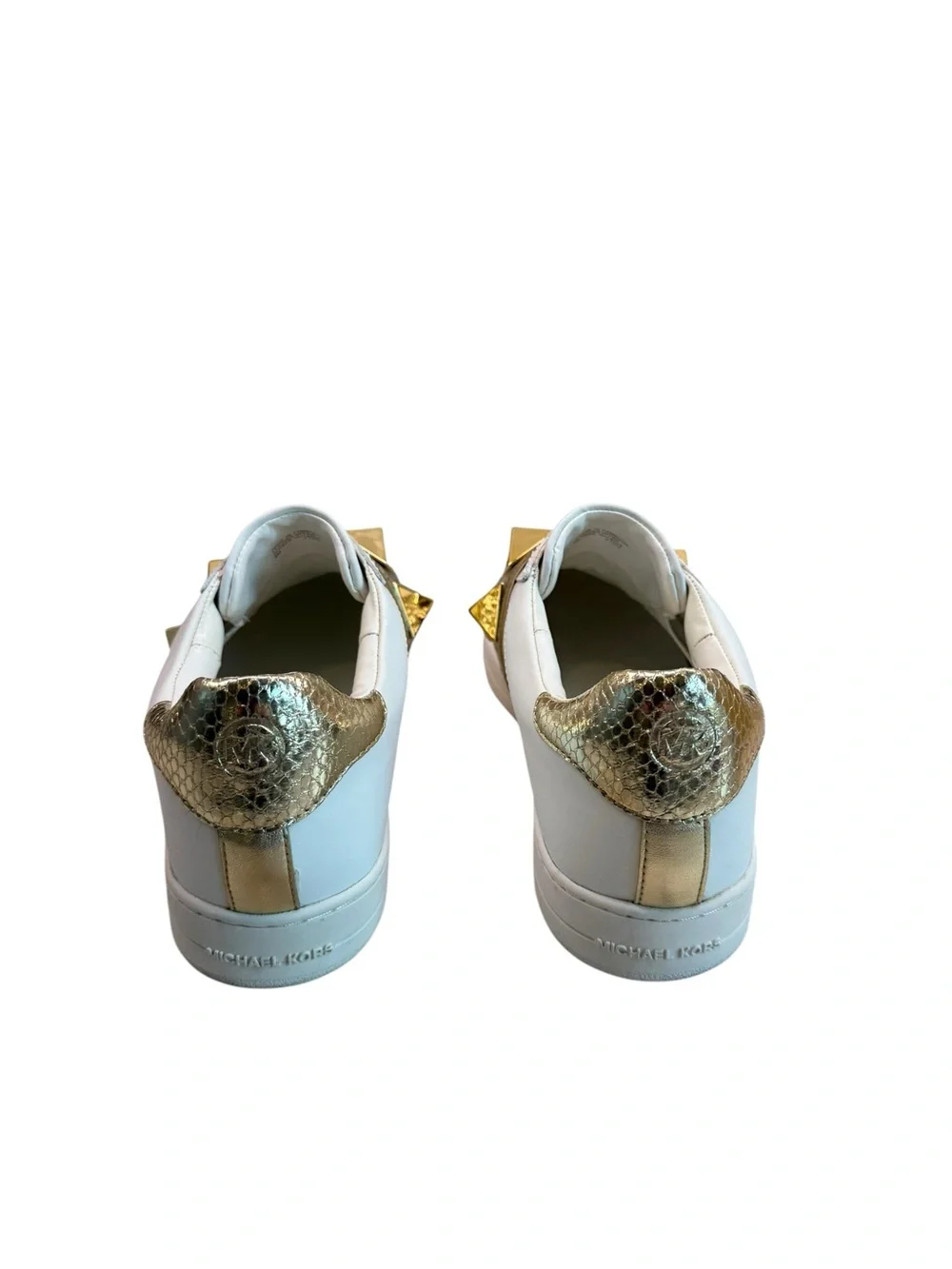 Authentic MICHAEL KORS KENNA White/Gold Leather Pyramid Studs Sneaker 9 M W/Box